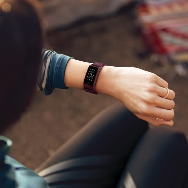 fitbit charge 4 canada sale